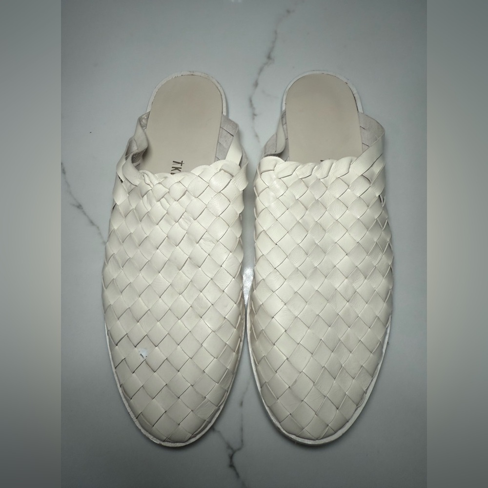 Tkees White‎ Woven Slip-On Shoes Sz 9